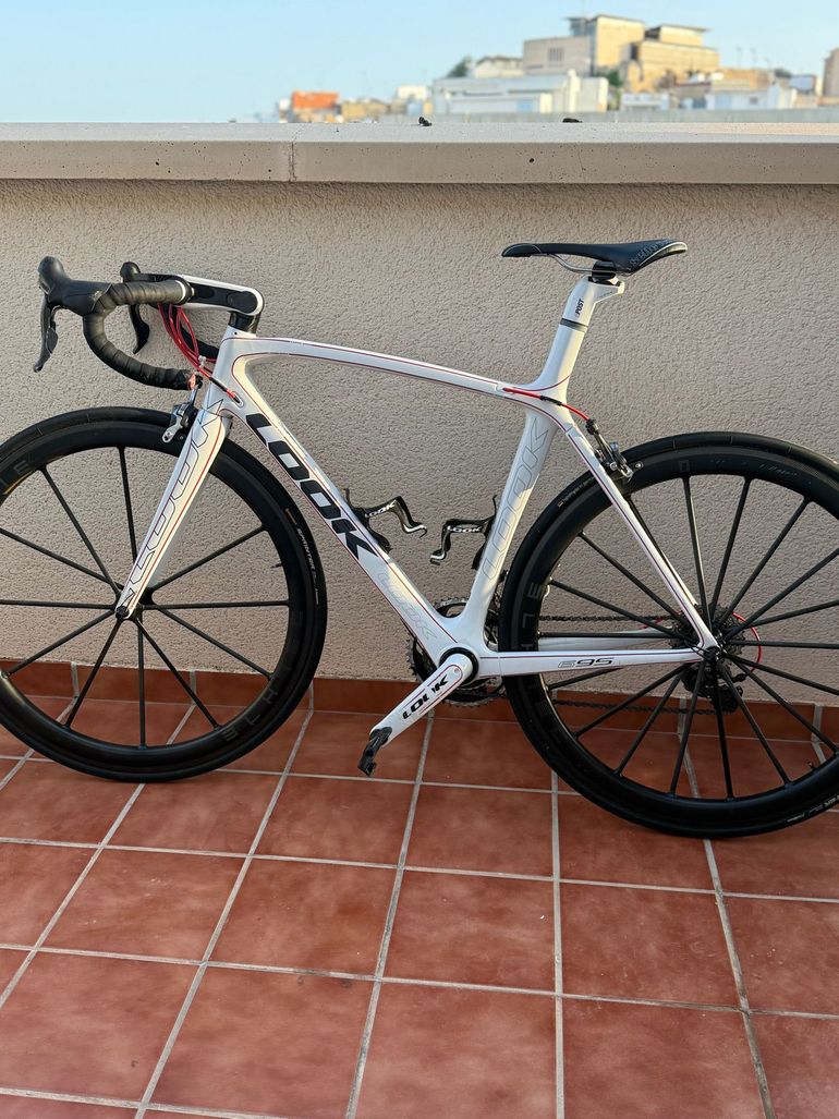 Used Look 695 Aero 2012 Road & Gravel, White — image 1 of 4