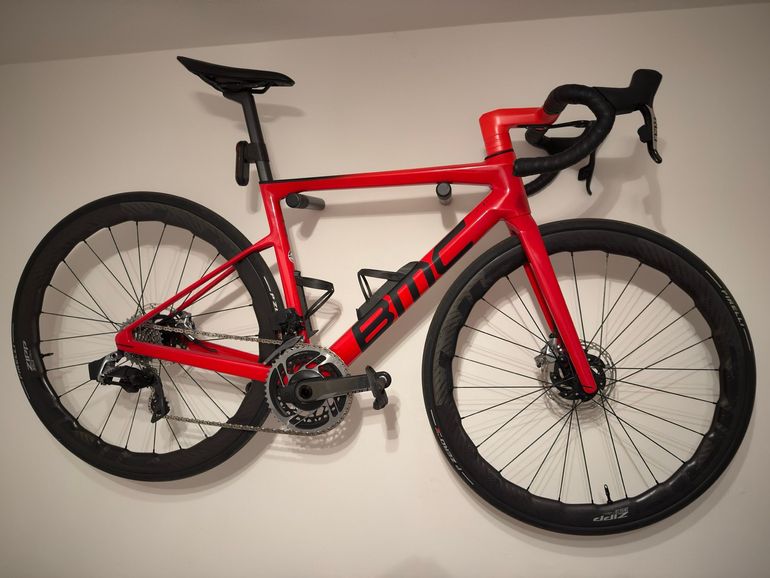 Used BMC Teammachine SLR01 ONE 2023 2023 Road & Gravel, Red — image 2 of 6