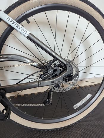 Used Liv NEW Momentum Iride UX 9S Size M 2022 Road & Gravel, Black — image 8 of 8