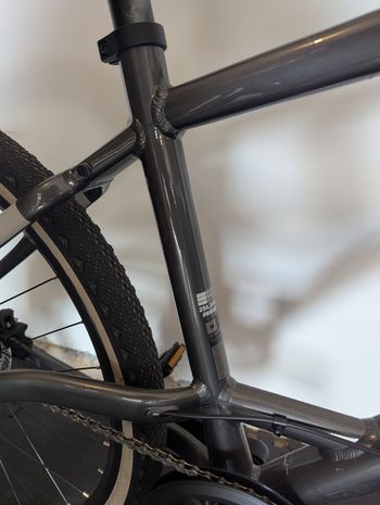 Used Liv NEW Momentum Iride UX 9S Size M 2022 Road & Gravel, Black — image 7 of 8