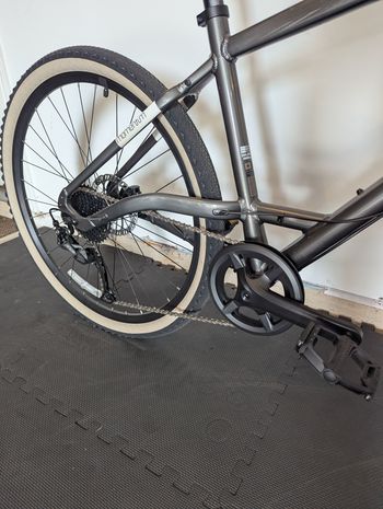 Used Liv NEW Momentum Iride UX 9S Size M 2022 Road & Gravel, Black — image 3 of 8
