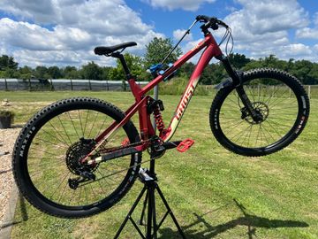 Used Ghost Riot EN Essential 2023 2023 Mountainbike, Red, 29 — image 3 of 3