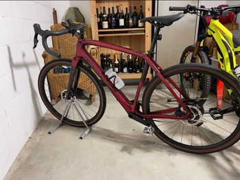 Used Trek Checkpoint SL 6 eTap 2023 2023 Road & Gravel, Red — image 5 of 6