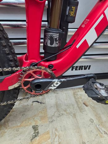Used Trek Slash 9.9 2019 2019 Mountainbike, Red, 29 — image 11 of 11