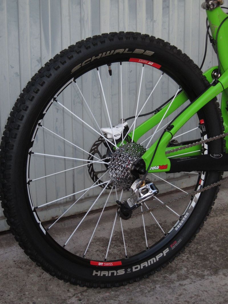 Käytetty Ibis Mojo Custom Build 2013 Mountainbike — kuva 11 / 14