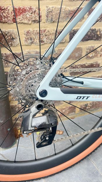 Used Scott Addict Gravel 20 2024 2024 Road & Gravel, Blue — image 4 of 6