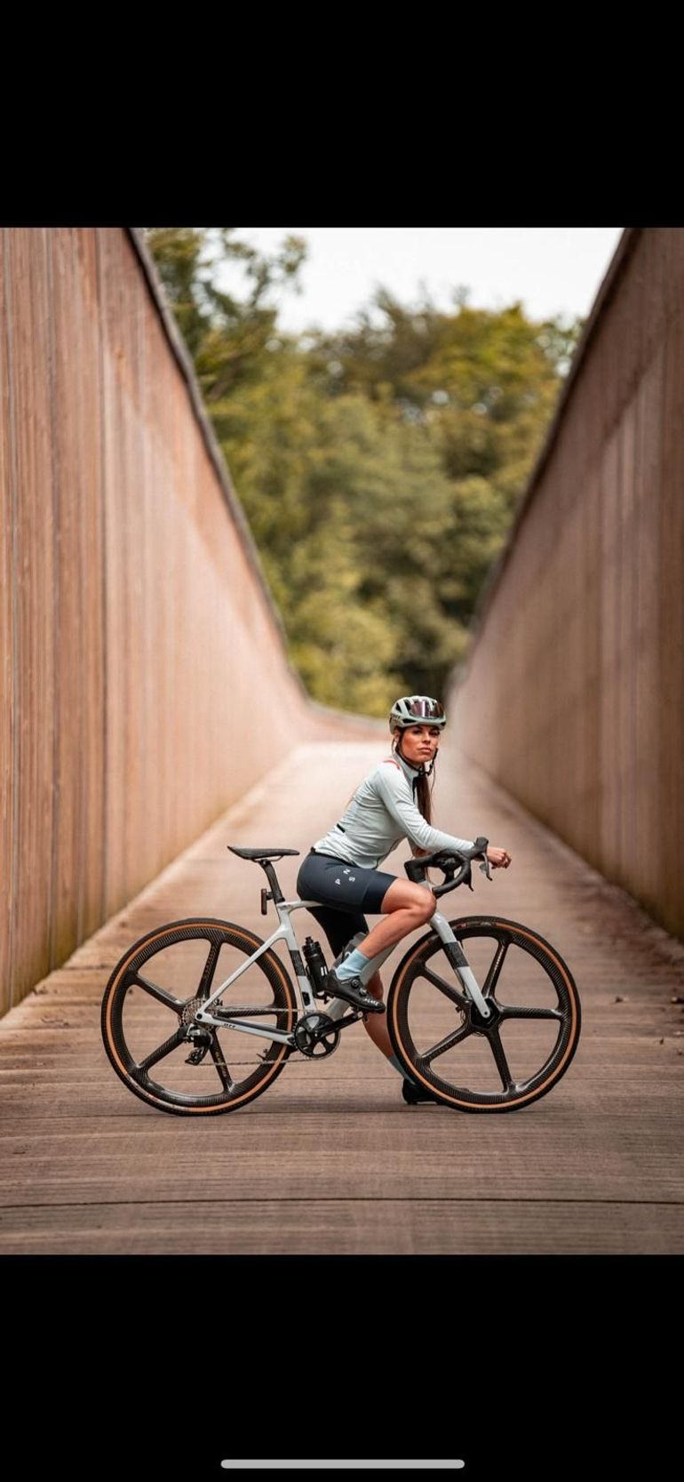 Used Scott Addict Gravel 20 2024 2024 Road & Gravel, Blue — image 3 of 6