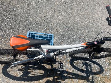 Used Cannondale Rush 2010 Mountainbike, White — image 6 of 6