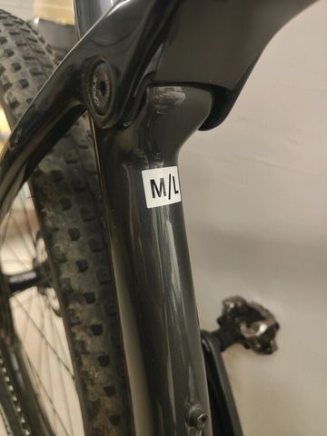 Used Trek Procaliber 9.5 2023 2023 Mountainbike, Black, 29 — image 6 of 8