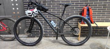 Used Trek Procaliber 9.5 2023 2023 Mountainbike, Black, 29 — image 2 of 8