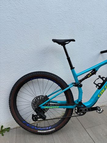 Used Specialized Epic 8 Pro 2025 2025 Mountainbike, Blue, 29 — image 2 of 6