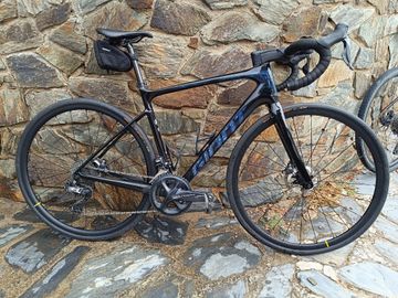 Giant Defy Advanced, Pro 1 Di2 2021 2021 Road & Gravel usato