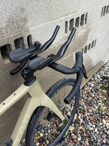 Gebrauchtes Factor Ostro SRAM Force eTap AXS 2024 Road & Gravel, Schwarz — Bild 3 von 11