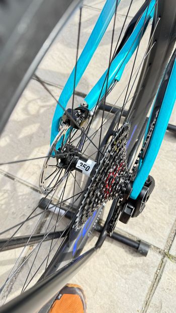 Used Specialized Epic 8 Pro 2025 2025 Mountainbike, Blue, 29 — image 36 of 37