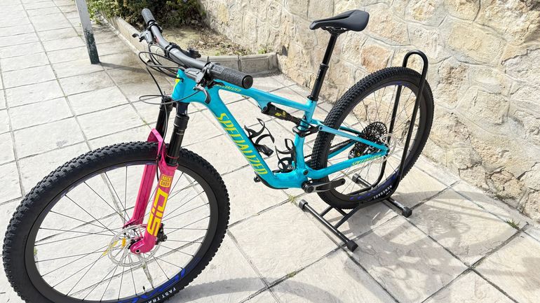 Used Specialized Epic 8 Pro 2025 2025 Mountainbike, Blue, 29 — image 35 of 37