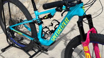Used Specialized Epic 8 Pro 2025 2025 Mountainbike, Blue, 29 — image 33 of 37