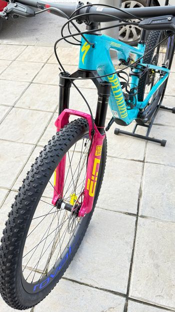 Used Specialized Epic 8 Pro 2025 2025 Mountainbike, Blue, 29 — image 14 of 37