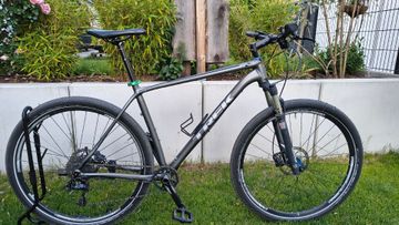 Trek Superfly 6 2014 2014 Mountainbike de segunda mano, Gris claro — imagen 1 de 5
