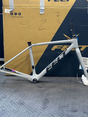 Used Felt FR Advanced 2021 Road & Gravel, Light Gray — image 1 of 14
