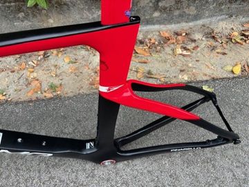 Used Pinarello DOGMA F FRAME Frameset 2023 Road & Gravel, Red — image 8 of 12