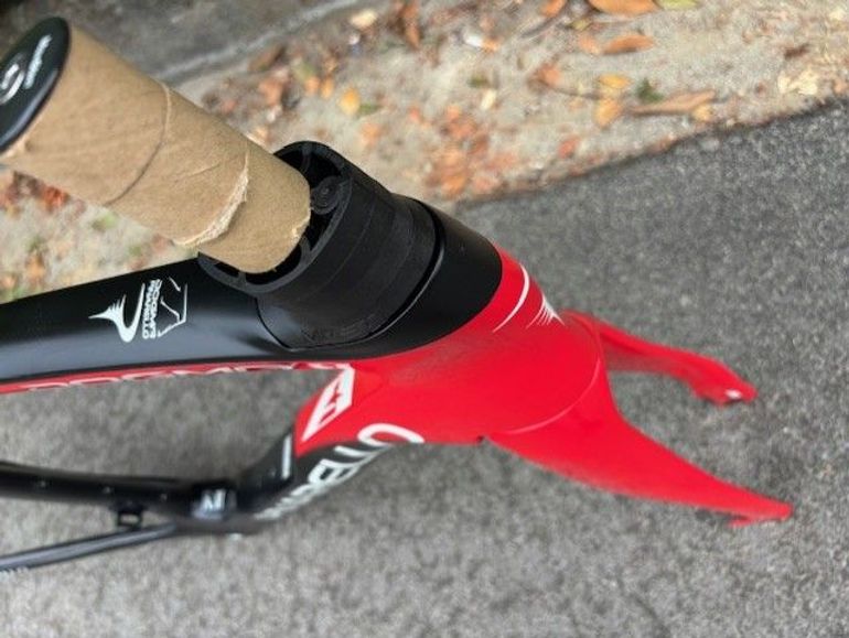 Used Pinarello DOGMA F FRAME Frameset 2023 Road & Gravel, Red — image 7 of 12