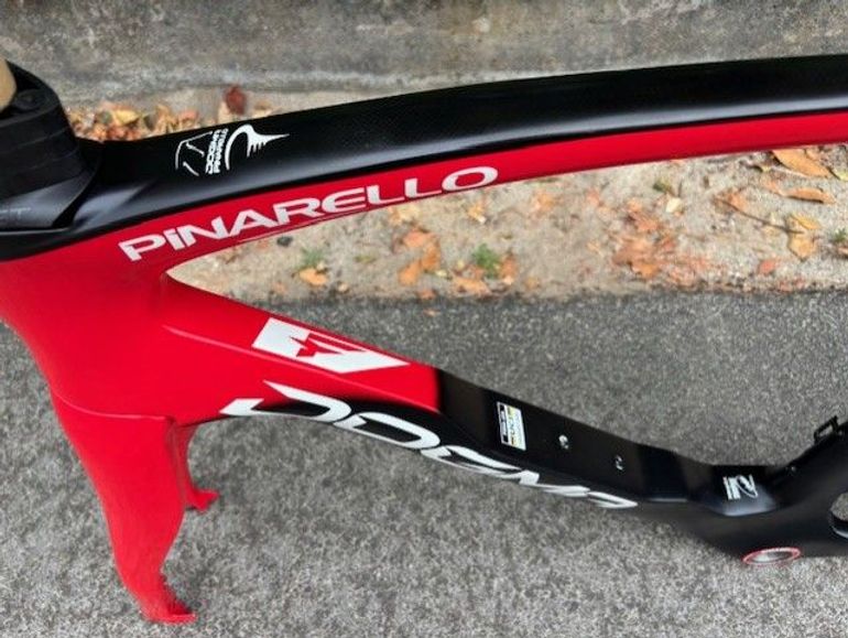 Used Pinarello DOGMA F FRAME Frameset 2023 Road & Gravel, Red — image 11 of 12