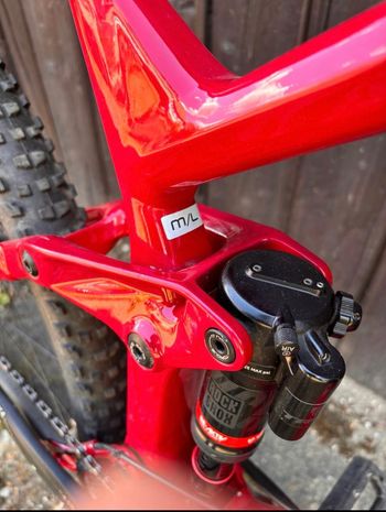 Used Trek Slash 8 2020 2020 Mountainbike, Red, 29 — image 6 of 7