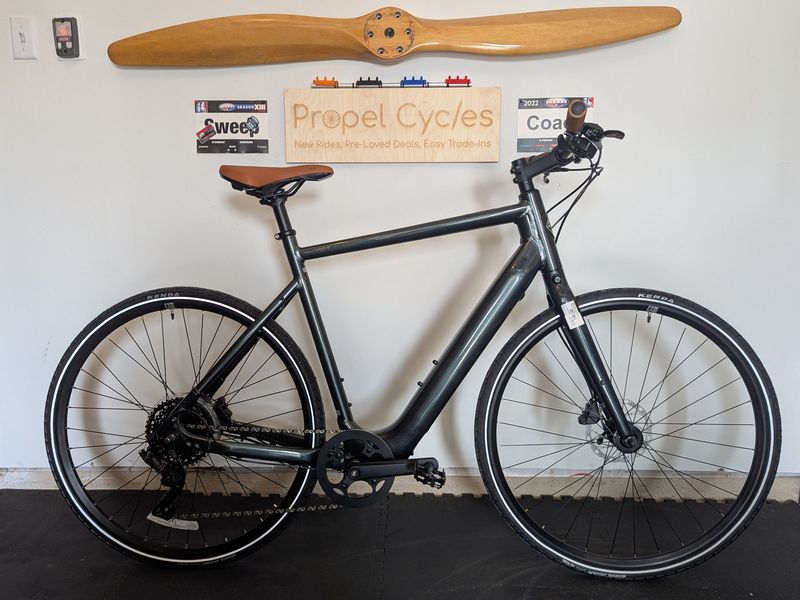 Used Momentum NEW Momentum Voya, Size L 2022 Road & Gravel