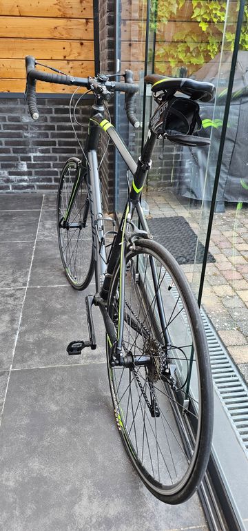 Used Merida RIDE 100 2016 2016 Road & Gravel, Black — image 4 of 5