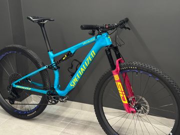 Used Specialized Epic 8 Pro 2025 2025 Mountainbike, Blue, 29 — image 3 of 6