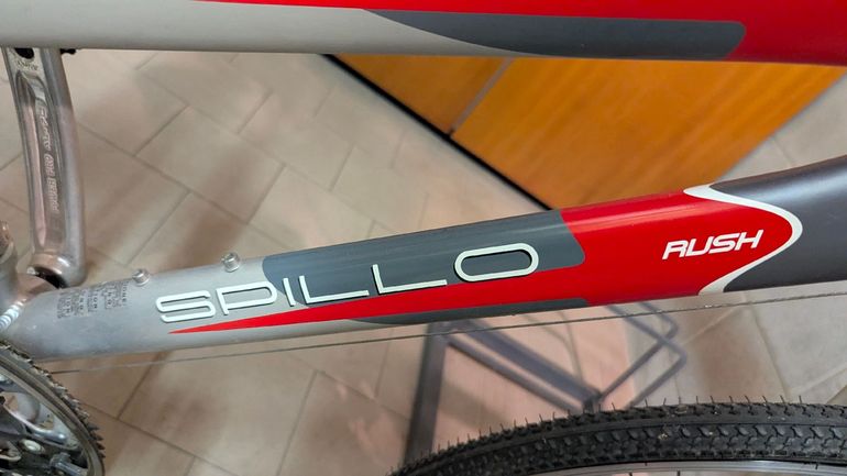 Gebrauchtes Bianchi SPILLO RUSH 2010 Road & Gravel, Hellgrau — Bild 2 von 8