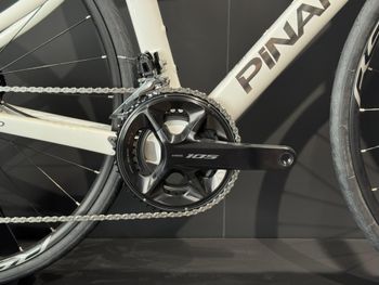 Pinarello X1 105 2024 2024 Road & Gravel usato, Bianco — immagine 4 di 5