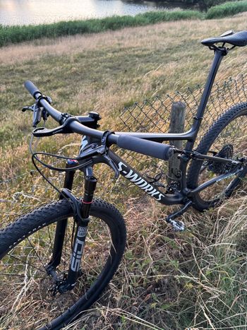 Used Specialized Epic SRAM XX1 Eagle 2022 Mountainbike, Black — image 25 of 31