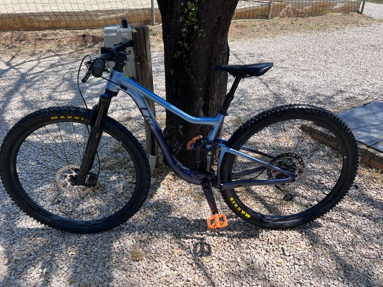 Used Liv Pique 29 1 2022 2022 Mountainbike, Blue, 29 — image 2 of 8