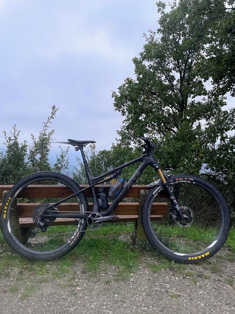 Used ARC8 Evolve Shimano XTR 2023 Mountainbike, Black, 29 — image 2 of 10