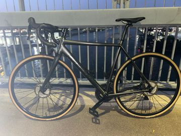 Used Cannondale Caadx Shimano 105 2018 Road & Gravel, Black — image 2 of 24