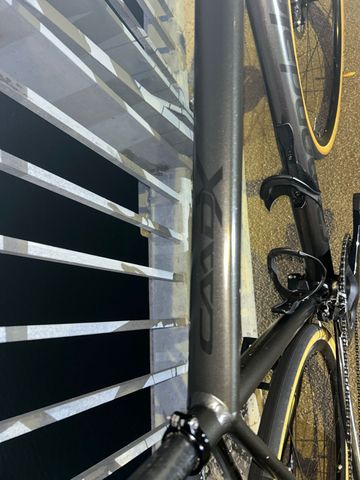 Used Cannondale Caadx Shimano 105 2018 Road & Gravel, Black — image 15 of 24