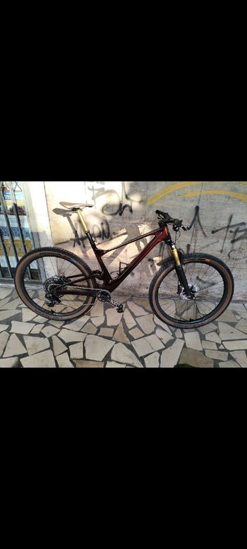 Used Scott Spark 900 2024 2024 Mountainbike, Red, 29 — image 1 of 6