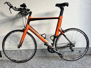 Used Guru CR-701 (Custom Frame) 2011 Road & Gravel, Orange — image 2 of 5