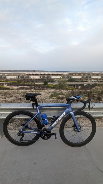 Mendiz F12 2023 Road & Gravel usato