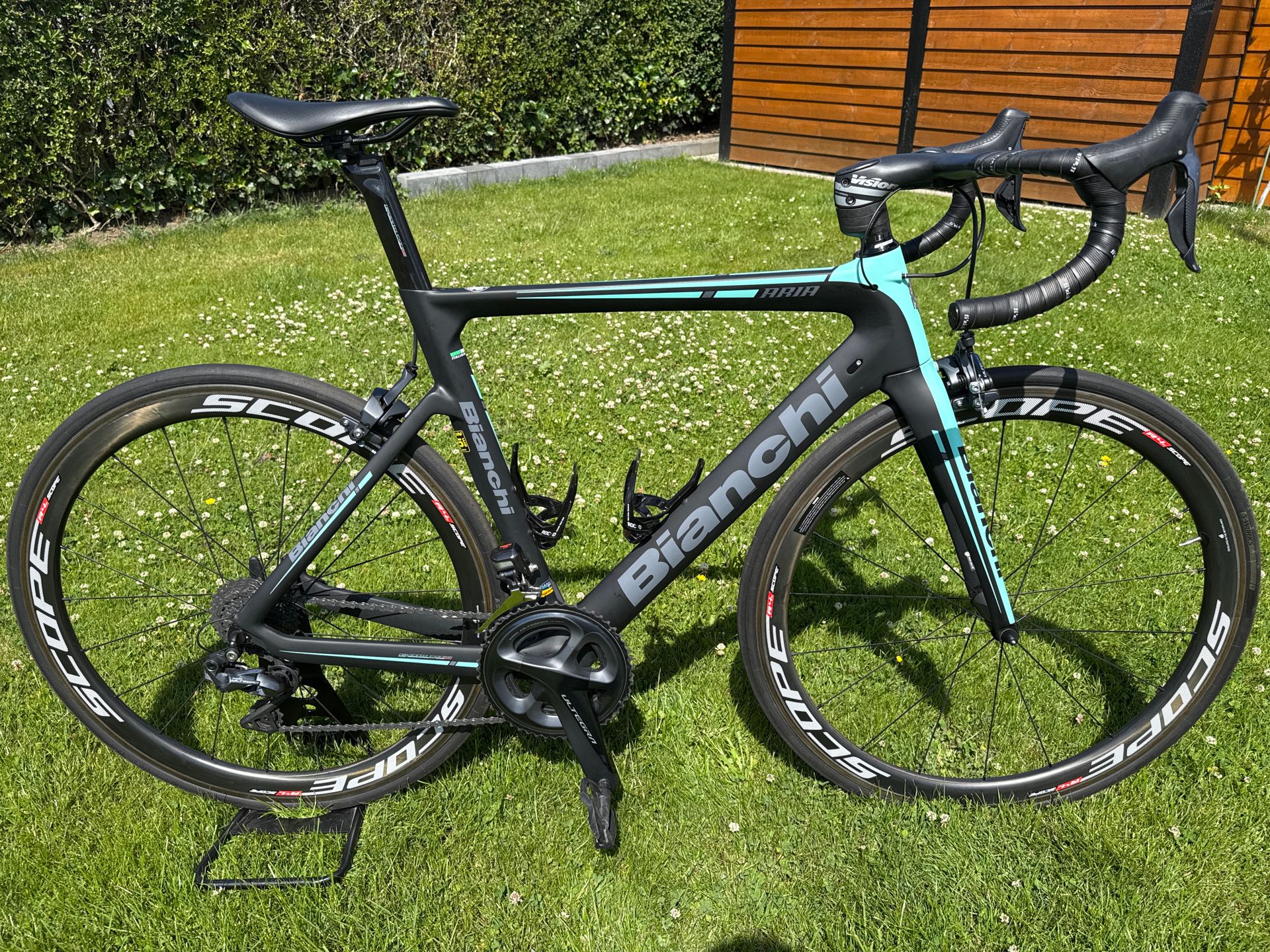 Bianchi Aria Shimano Ultegra Di2 2020