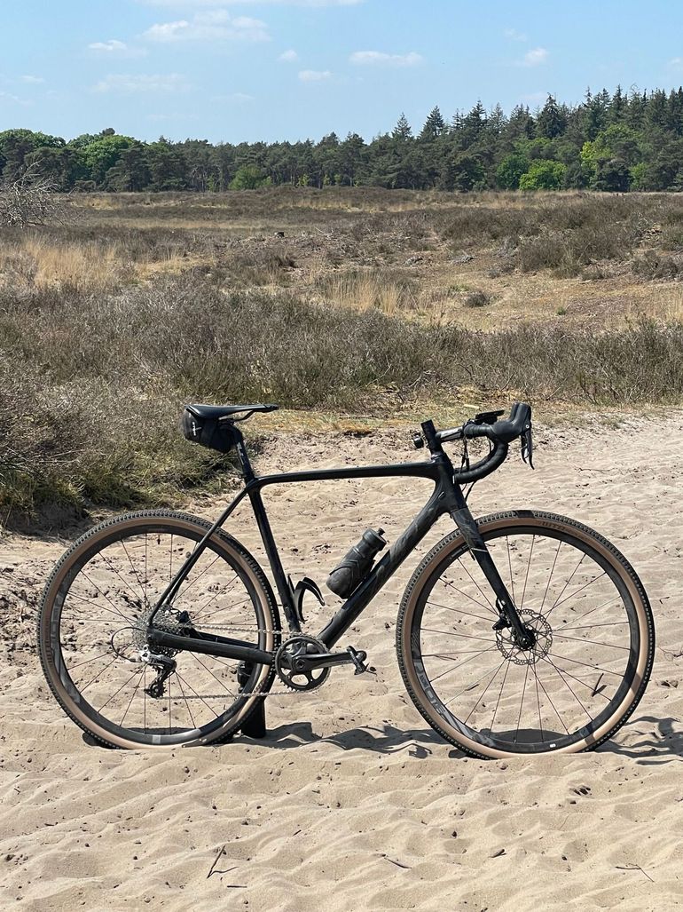 Gebrauchtes Orbea Terra SRAM Rival 2019 Road & Gravel, Schwarz — Bild 3 von 3