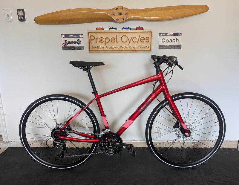 Used Felt NEW Felt Verza Speed 40, Red Ano, Size 54 And 56 2022 Road & Gravel