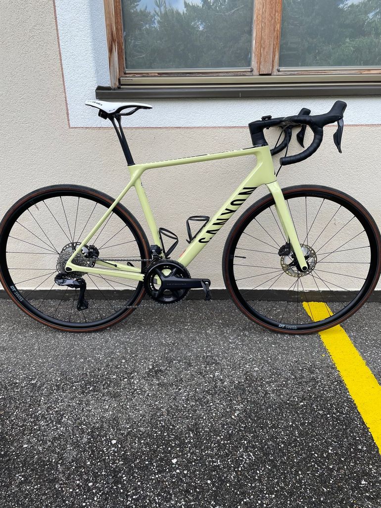 Brugt Canyon Endurace CF SL 8 Disc Di2 2023 2023 Road & Gravel — billede 1 af 9