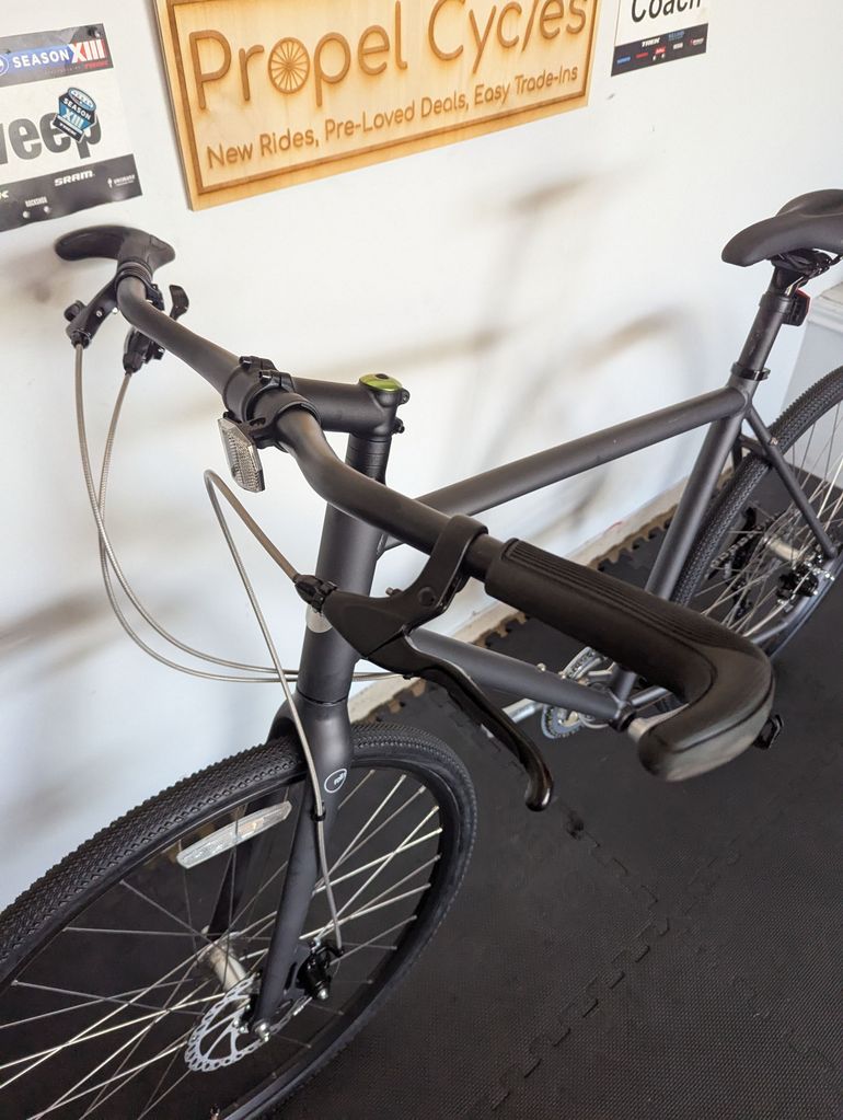 Used Rad n' Roll NEW Roll: Bicycle Company A:1R Adventure, Size M And L 2022 Road & Gravel, Black — image 9 of 11