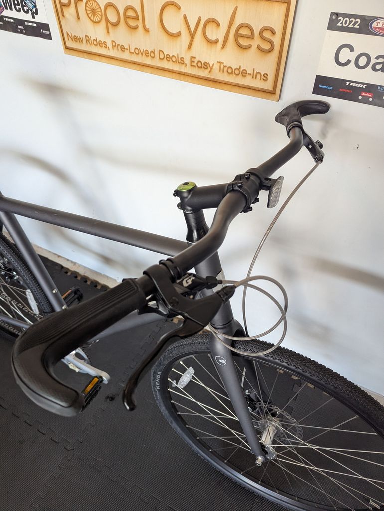 Used Rad n' Roll NEW Roll: Bicycle Company A:1R Adventure, Size M And L 2022 Road & Gravel, Black — image 5 of 11