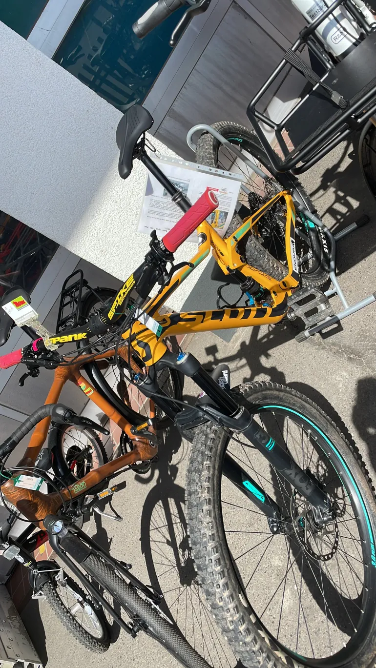 Gebrauchtes Scott Spark 720 Plus 2017 Mountainbike, Orange — Bild 3 von 3