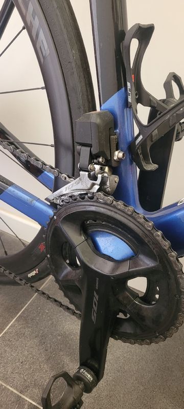 Brugt Canyon Ultimate CF SL 7 Di2 2023 2023 Road & Gravel — billede 8 af 10