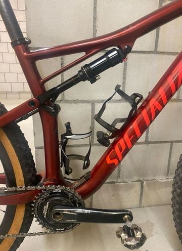 Used Specialized Epic Expert 2020 Mountainbike, Red, 29 — image 3 of 9