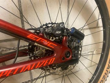 Used Specialized Epic Expert 2020 Mountainbike, Red, 29 — image 9 of 9